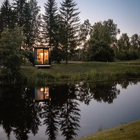 Unique & New Tiny House Getaway At Rae Golf Course Horská chata *
